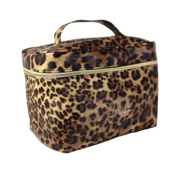 TROUSSE DUELLES LEOPARD CARRE